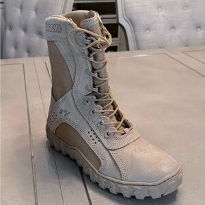Rocky S2V Special OPS boots.